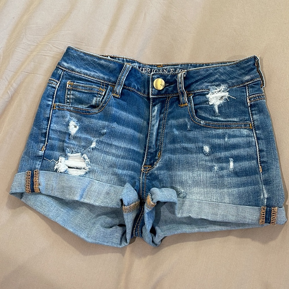 American Eagle Hi-Rise Shortie